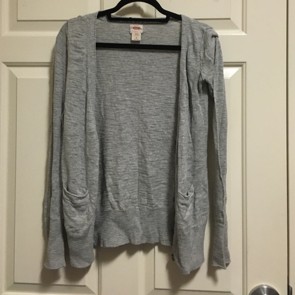 grey cardigan