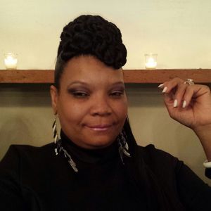 Meet your Posher, Sandra