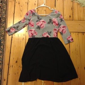 Floral fit & flare 3/4 sleeve dress