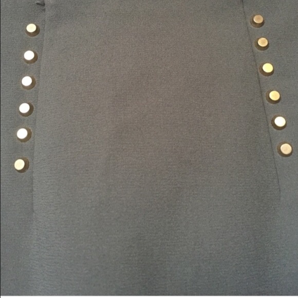 Olive H&M gold studded skirt - Picture 2 of 3