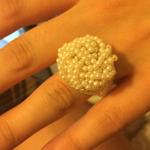 Pearl Cocktail Ring - Picture 3 of 3