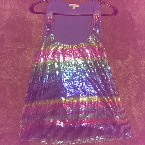 Sequin tank