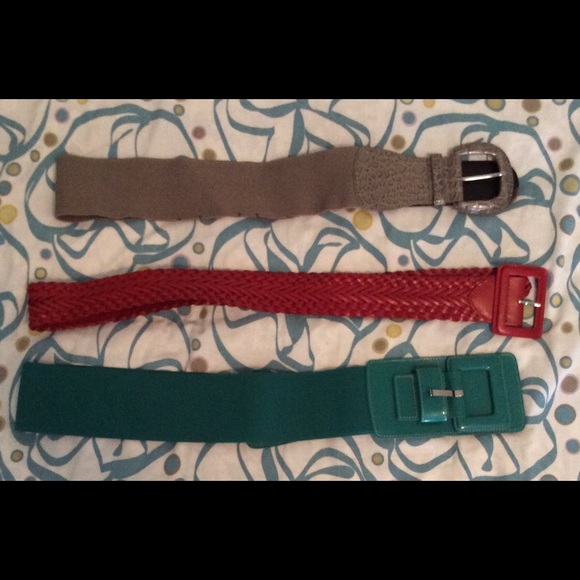***SOLD***Lot of 3 NY&CO Belts
