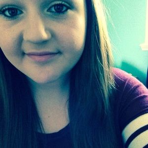 Meet your Posher, Ashlyn