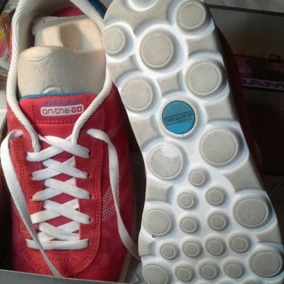 Skechers sport memory foam shoes