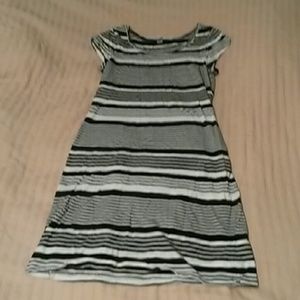 No Sleeve Stripped Dress