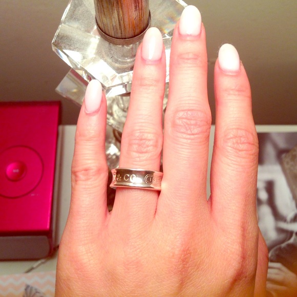 Tiffany's 1837 ring in sterling silver