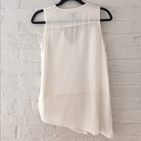 NWOT⬜️H&M Asymmetrical Blouse - Picture 2 of 3