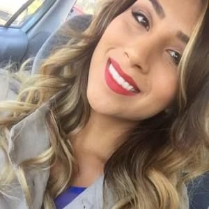 Meet your Posher, Aracely