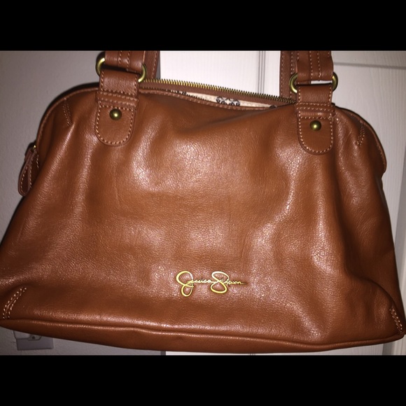 More pics of JS leather purse - Picture 1 of 4
