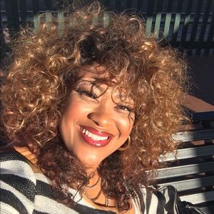 Meet your Posher, Joanna