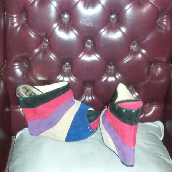 Wedges - Picture 2 of 3