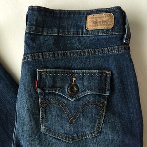 Levi's 526 Slender Boot Cut