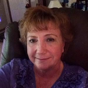 Meet your Posher, Debbie