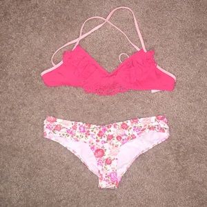 Abercrombie & Fitch pink floral bikini