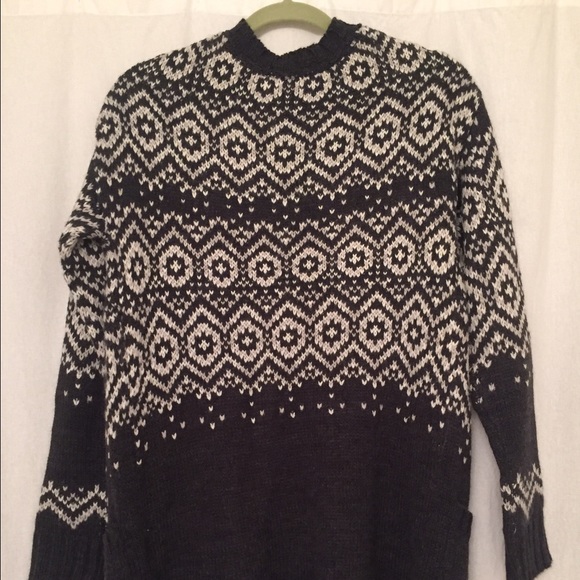 ‼️ patterned sweater - Picture 3 of 4