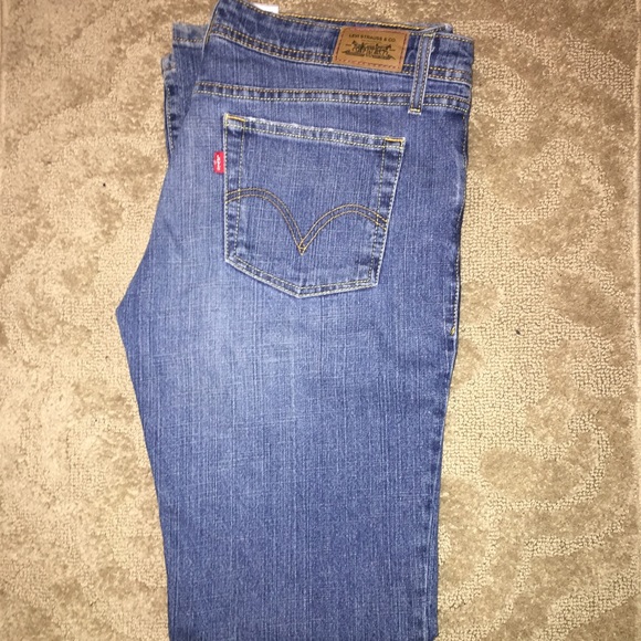 Levis 518