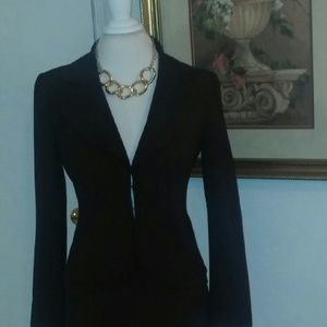 Brown full woman's suit!
