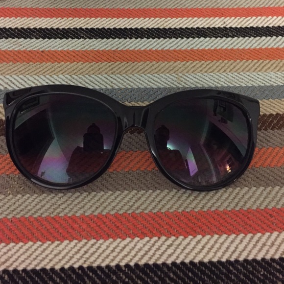 Cat Eye Sunglasses