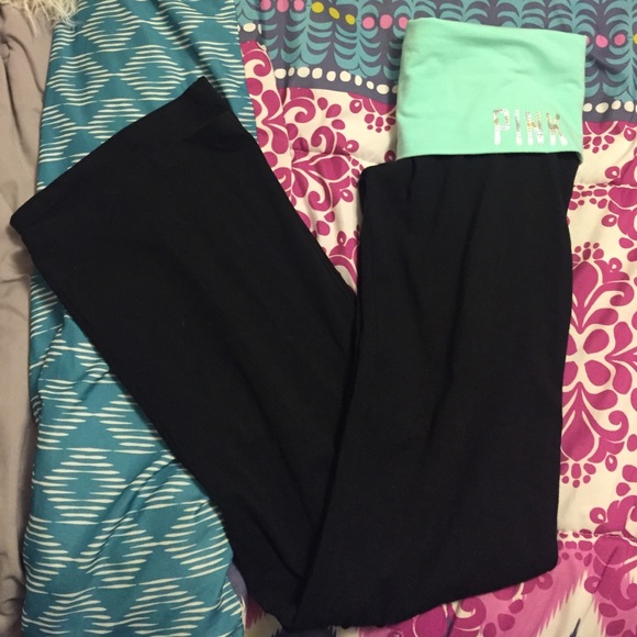 PINK yoga pants/leggings!!