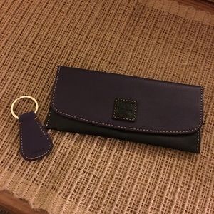 Dooney & Bourke Leather Slim Wallet/Keyfob