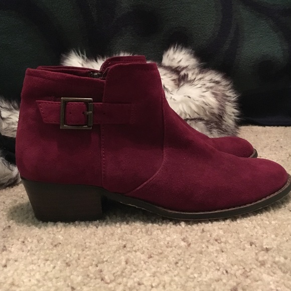 ⭐️ Steve Madden Prizzze Boots ⭐️