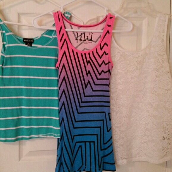 Tank shirt bundle.