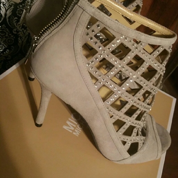 Michael Kors  open toe Bootie - Picture 2 of 4