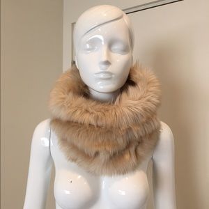 New Womens Club Monaco Faux Fur Infinity Scarf