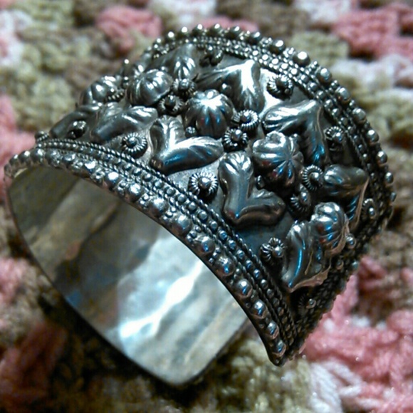 Vintage silver cuff bracelet