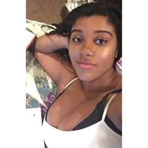 Meet your Posher, Leslie