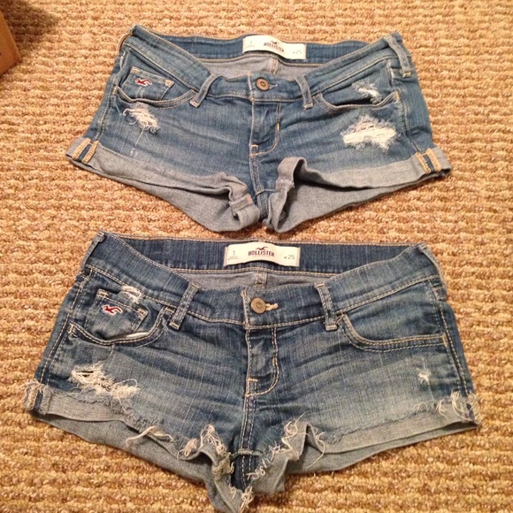 Two Pairs of Hollister Jean Shorts (Size 1, W 25)