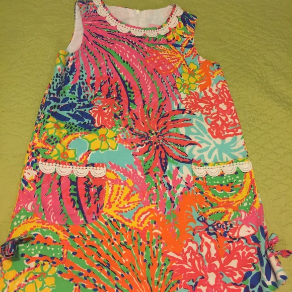 Lilly Pulitzer Fishing for Compliments girls shift