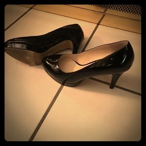 Black Naturalizer Heels