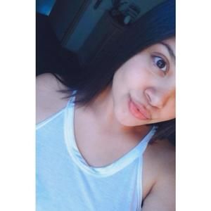 Meet your Posher, Lizbeth