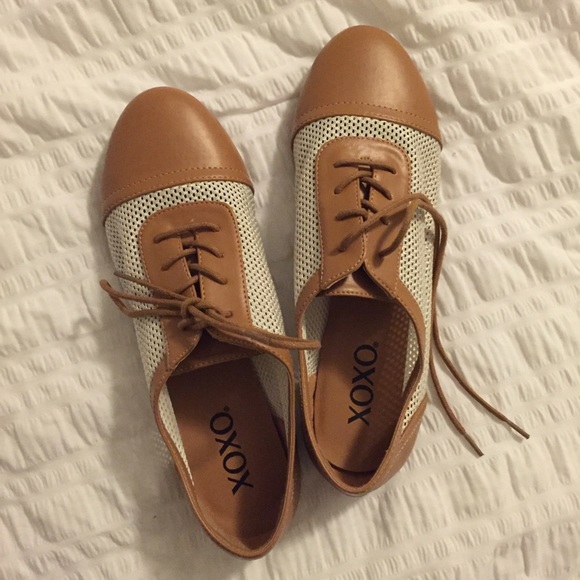 XOXO Oxford Shoes
