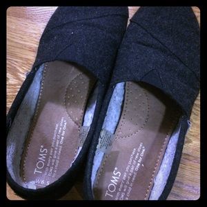 🚫SOLD🚫Toms shoes
