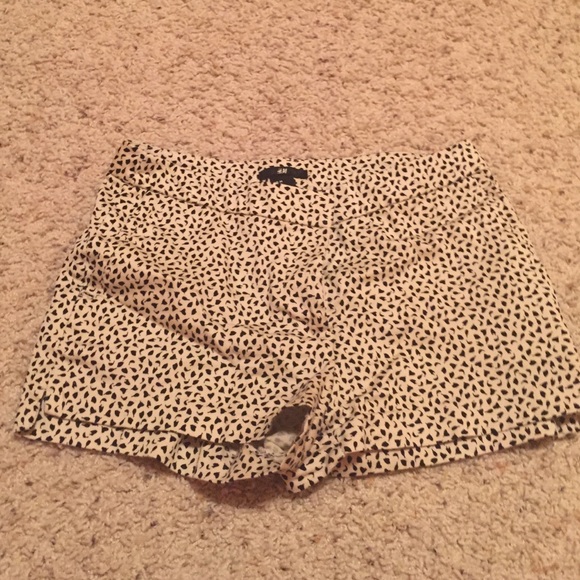 H&M Printed Shorts