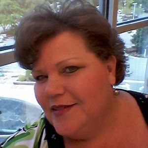 Meet your Posher, Paula