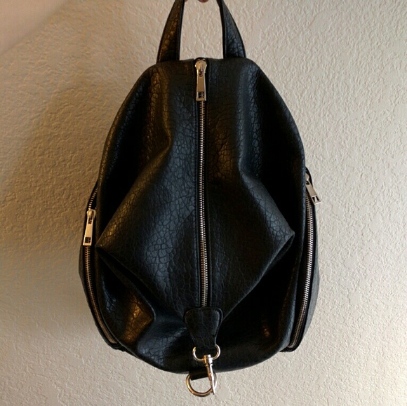 Forever 21 backpack Julia