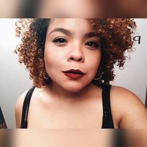 Meet your Posher, Juliana