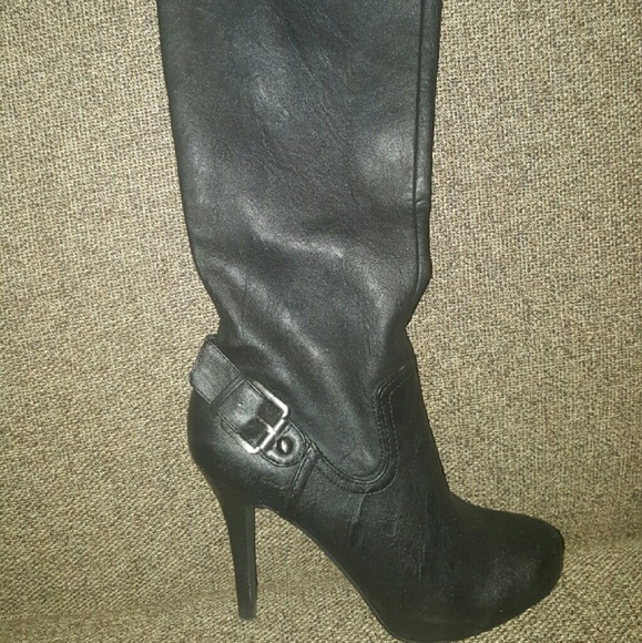 Black BCBG leather boot