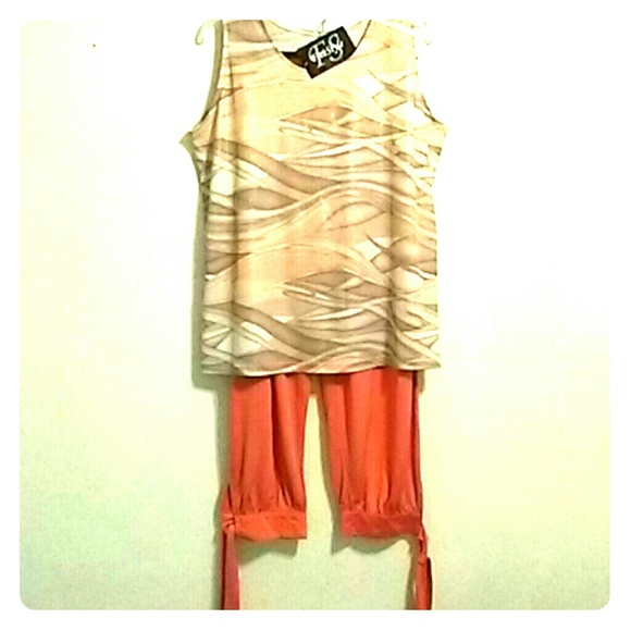 Stylish & Easy-Going Gold & Orange 2pc tank top by Freestyle