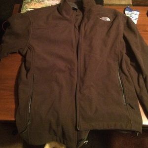 The north face zip up hoodie