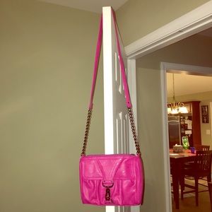 *MAKE AN OFFER*Jessica Simpson Pink Crossbody bag