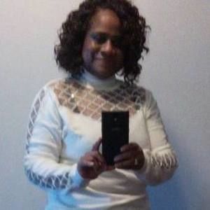 Meet your Posher, Shirley