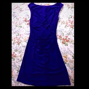 Evan Picone curve-flattering dress.