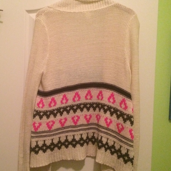 Patterned Cardigan - Picture 2 of 2