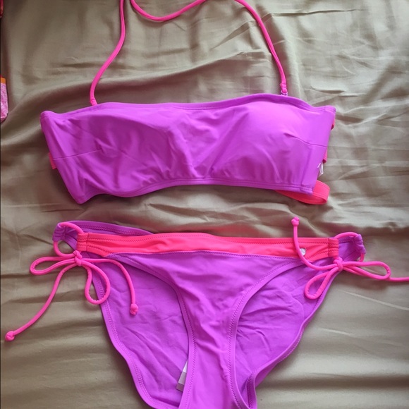 American Eagle Swim wear