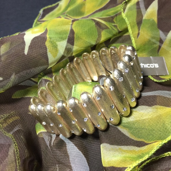 🇺🇸 Chico's Bracelet - Picture 3 of 3